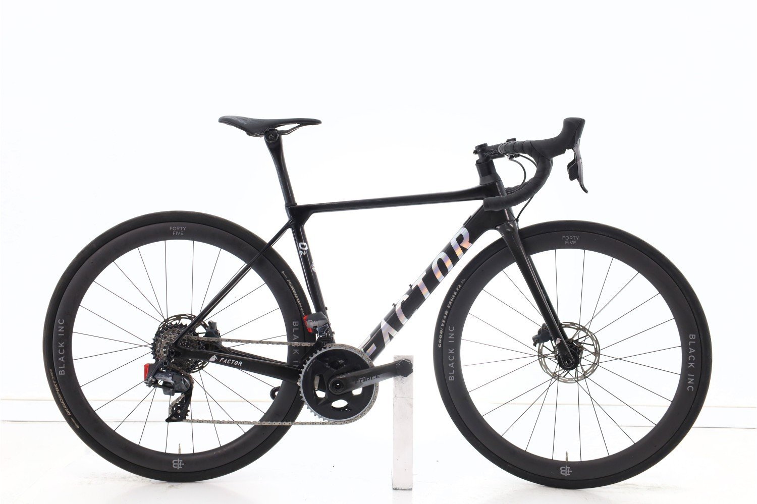 Factor O2 Carbonio AXS 12V