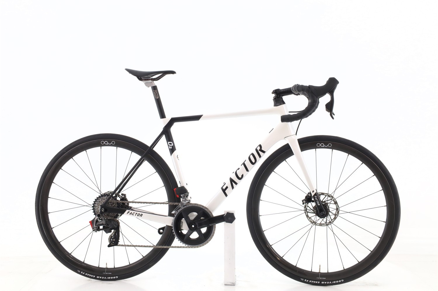 Factor O2 AXS 12V